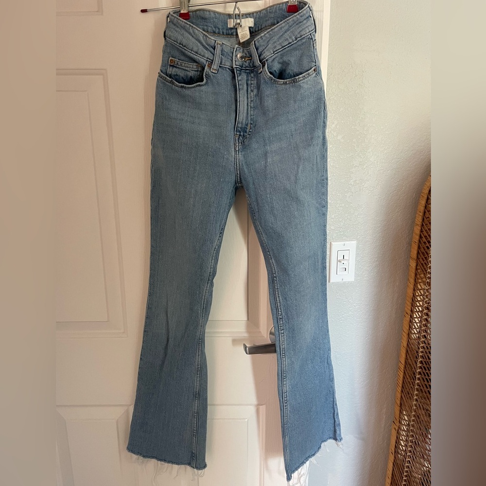 H&M Cutoff Jeans